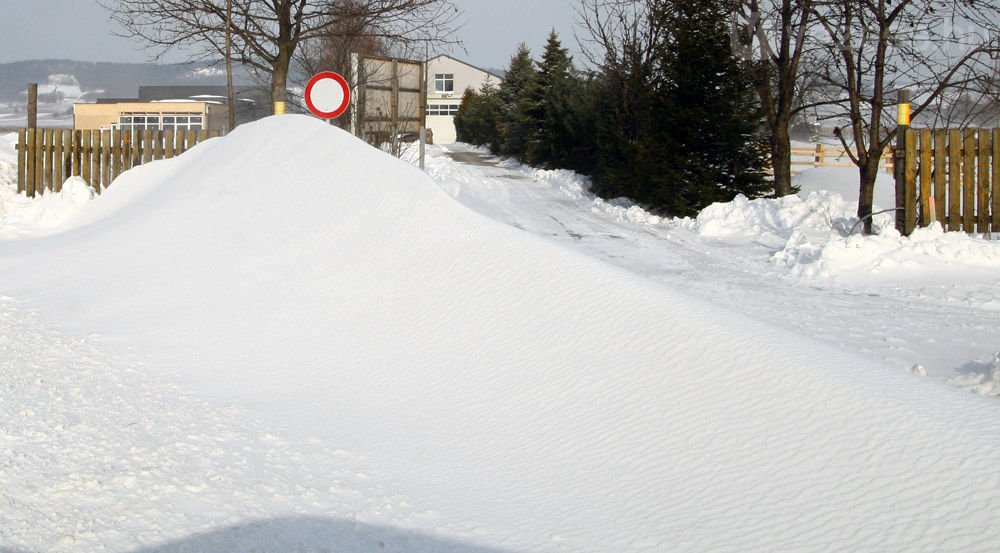 Hódűne rejti a táblát