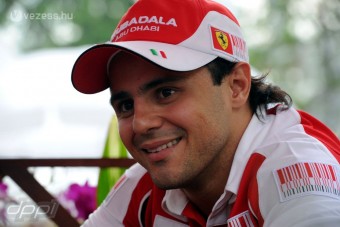 F1: Massa nem marad No. 2