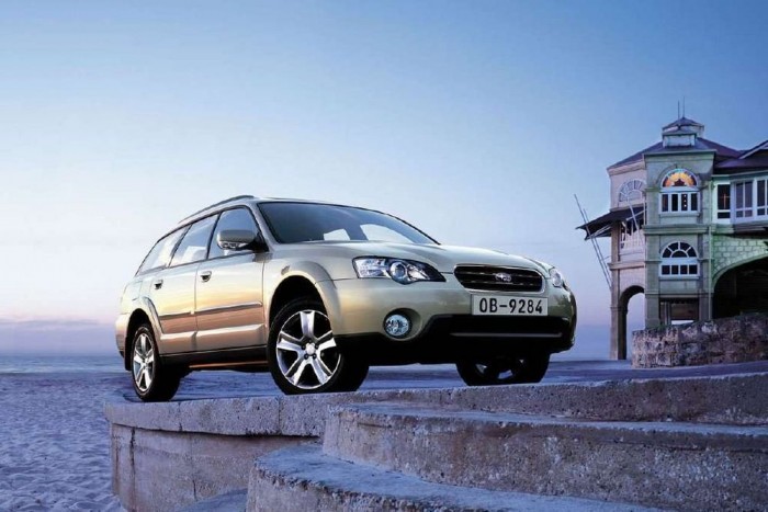 Hová kerüljön a kopottabb gumi? 8 | Vezess Megbízható a Subaru, bár a motorja nem lenyűgöző