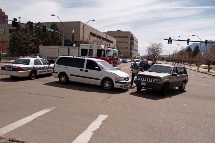 Hová kerüljön a kopottabb gumi? 13 | Vezess Elmulasztott elsőbbséget adni