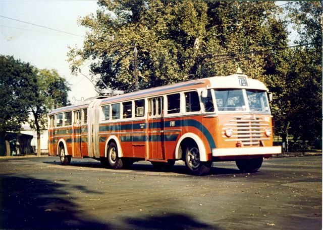 Kiállítás az 50 éves csuklós busznak 4