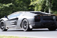 Fogyasztásra gyúr az új Lamborghini 11