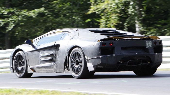 Fogyasztásra gyúr az új Lamborghini 6