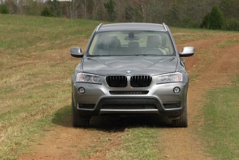 BMW-teszt 104 km/h-val