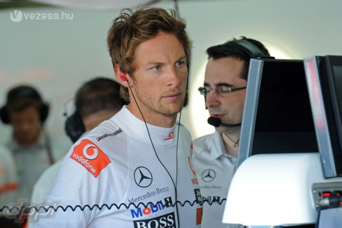 Button szerint sáros lehet Alonso győzelme