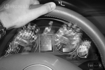 Ittasan vezetett, lebukott