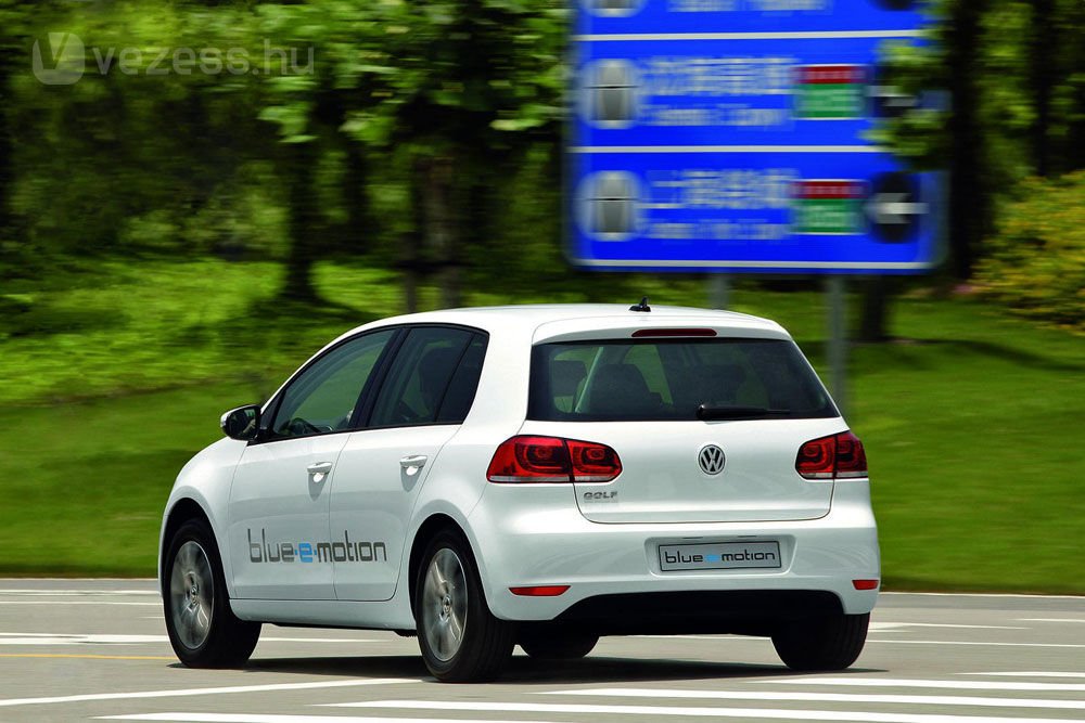 Elárulta az elektromos Golfot a VW 4