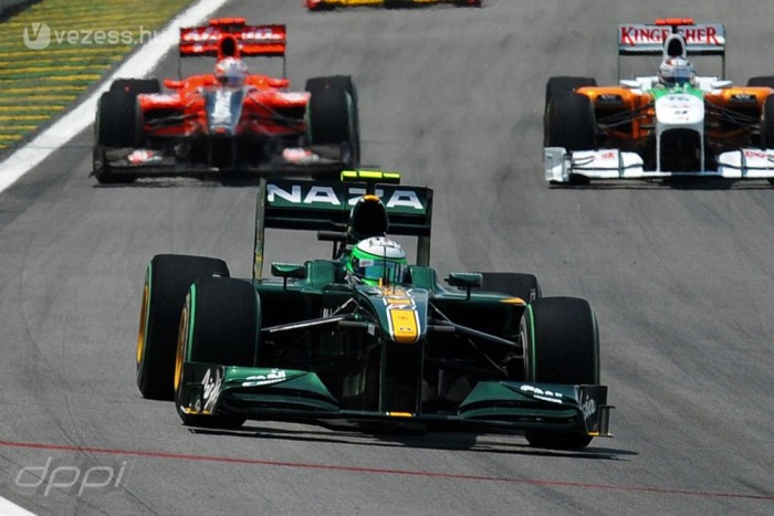 F1: Kisemmizhetik a Lotust