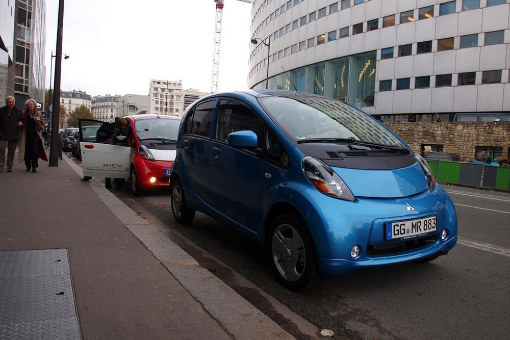 Öt év, 100 000 kilométerig terjedő garanciát vállalnak az autóra