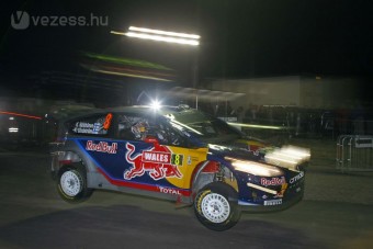 Räikkönen tengerparton száguld - videó