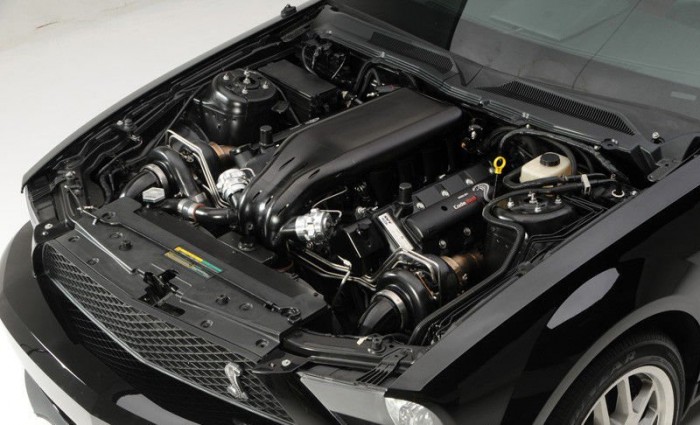 Ford 1000 lóerővel 6