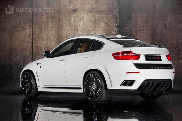 Erődemonstráció BMW szabadidő-autóval 6 | Vezess Erődemonstráció BMW szabadidő-autóval 6