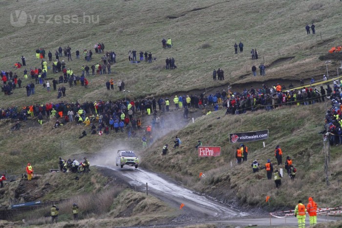 Latvala-defekt miatt Loeb vezet  Walesben 6