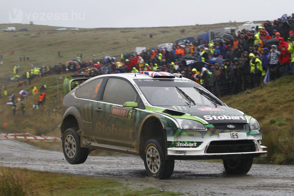 Borulással végződött Ogier buta hibája – videó 10