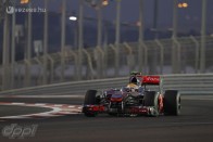 F1: A Ferrari öngólt lőtt 53