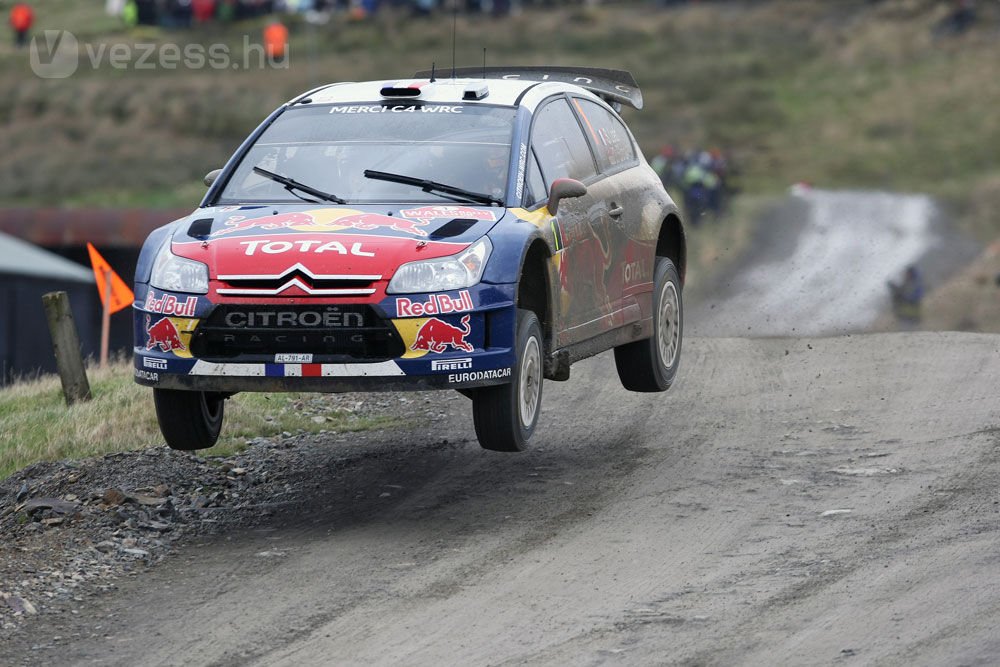 Győzelemmel zárta az évet Sebastien Loeb 16