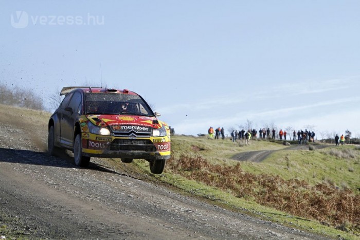 Győzelemmel zárta az évet Sebastien Loeb 7
