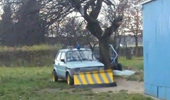 A tél esküdt ellensége, a Kispolski hókotró