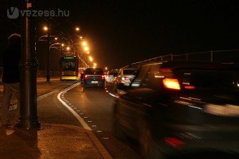 Máris torlódás a Margit hídon