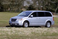 A Chrysler Voyagerből Lancia lesz