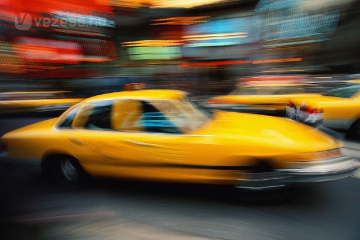 Audi 80 vagy Audi A4? 7 | Vezess Nem olcsó a gyorshajtás