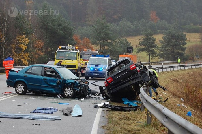 Audi 80 vagy Audi A4? 12 | Vezess Mindig érdemes rendőri intézkedést kérni