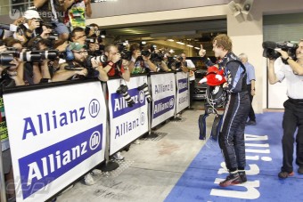 Közel kétmilliárdos bónuszt oszt a Red Bull