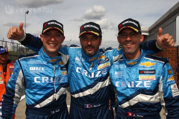 Asztal mellett verte a BMW-t a Chevy 5