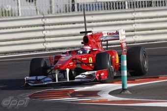 F1: Megint a Ferrari a legjobb a teszten