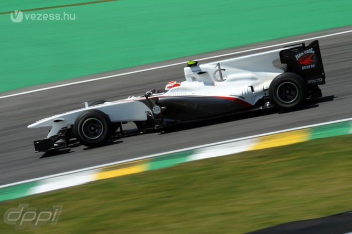 F1: Hazaiba öltözik a Sauber