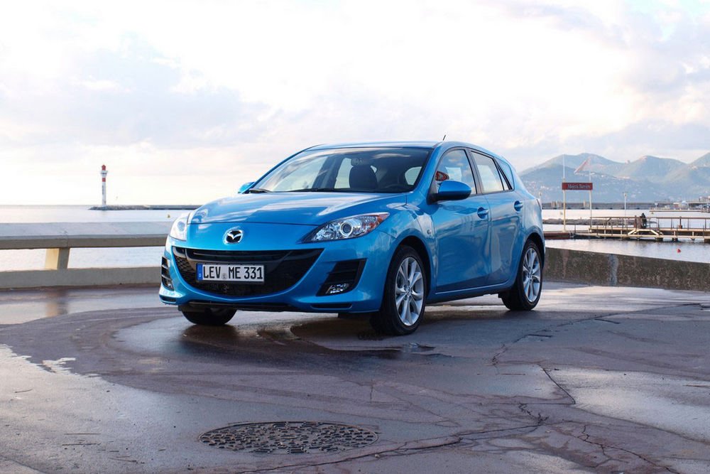 Az új motorral alig drágább a Mazda3, mint a régivel, pedig többet nyújt.