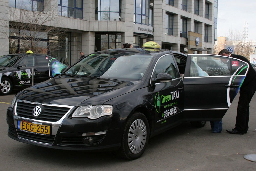 2011 januárjától taxizik az új taxitársaság