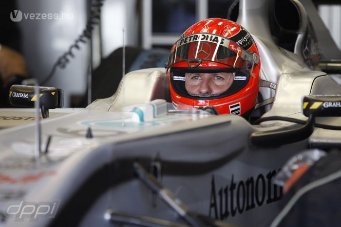 F1: Schumachert az ág is húzta