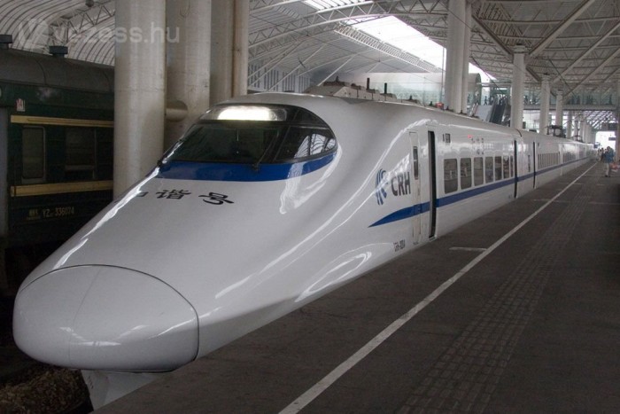 Rekordot döntött a kínai szuperexpressz 3