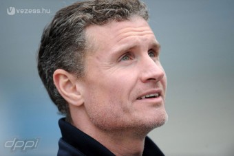 F1: David Coulthard újra a volán mögött
