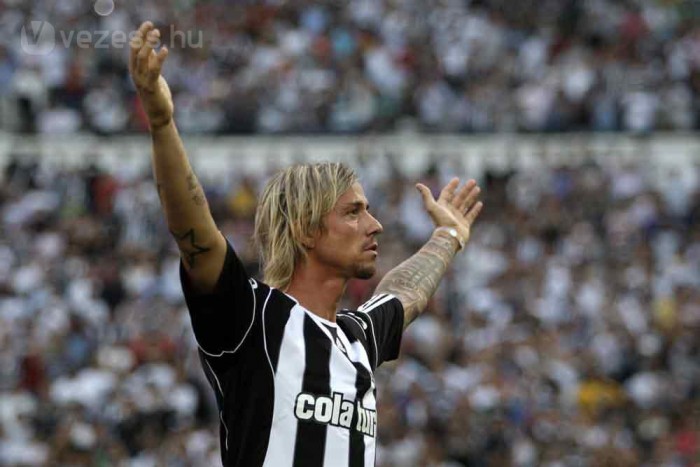 Ittasan okozott balesetet a sztárfocista 3