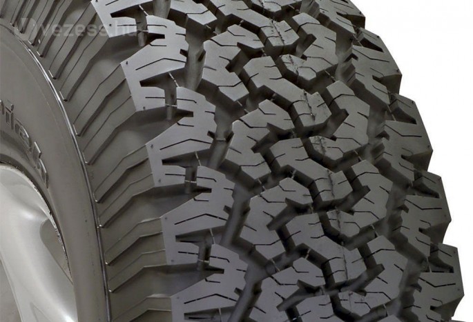 BFGoodrich Winter Slalom: finomabb mintázat lamellákkal