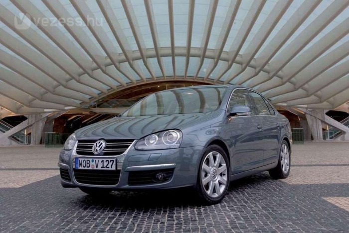 Cserére érett a Jetta
