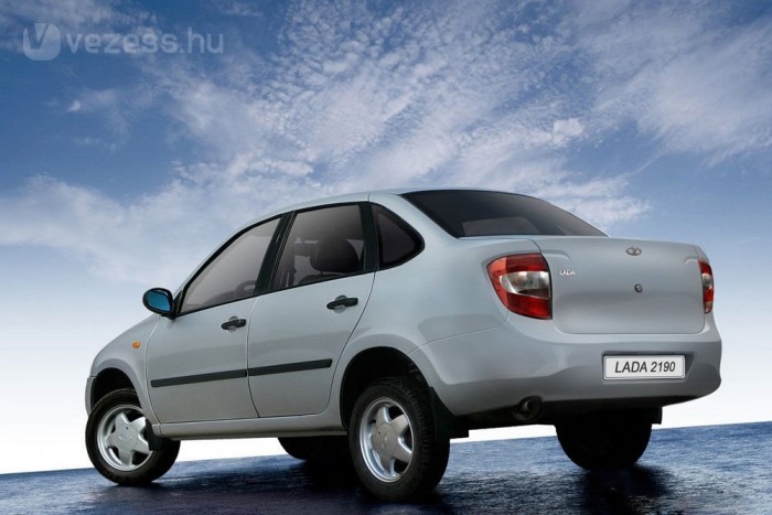 Jövőre jön az új olcsó Lada 3