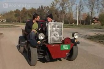 Autó házilag, roncsokból