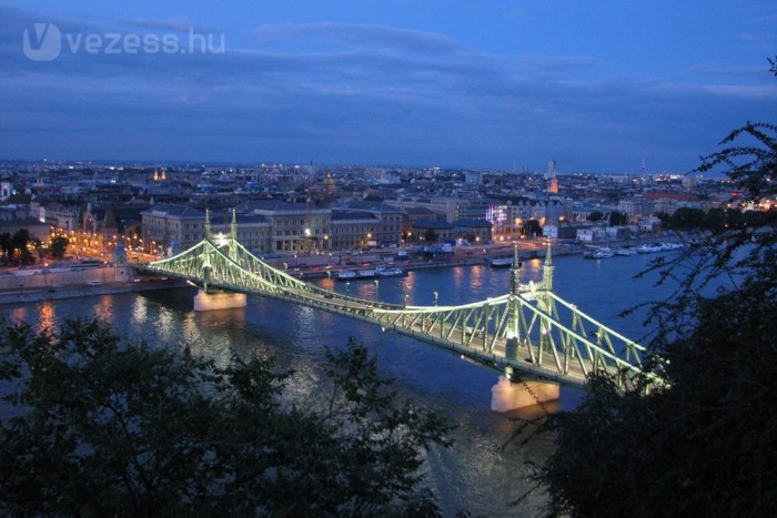 Takarékossági díjat nyert a Szabadság híd 3