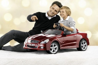 Vettel a párnacihát is eladja