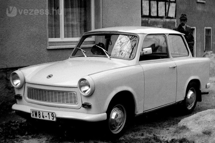 25 Trabantot lopott a munkás 5