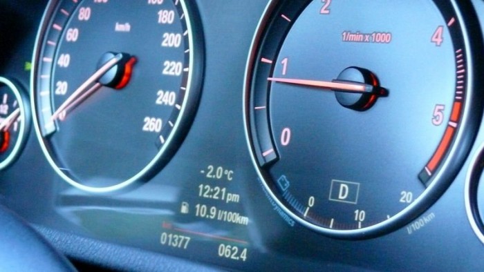 Fáztam. Az ülésfűtés megmentette az életemet. 