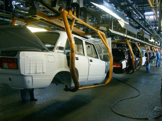 Újabb orosz autógyárat vesz a Renault 4