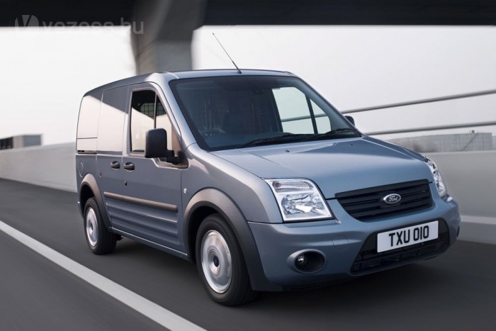 Forgalomban a Ford új villanyautói 6