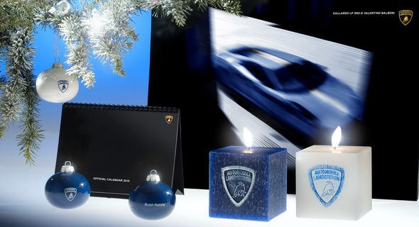 Tavaly kékben pompázott a Lamborghini díszkészlet.