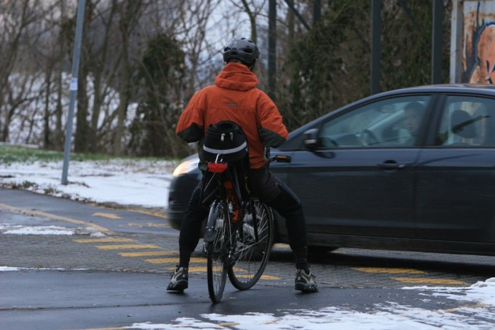 Befeküdtünk az autók közé 10 | Vezess A látszat csal, az autós nem tört az életemre