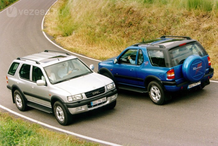Hóhelyzet: kell vagy pénzkidobás a 4×4-es autó? 7 1991-től 2003-ig készült az Opel Frontera. A háromajtós volt a hobbiautó, az ötajtós a családi modell