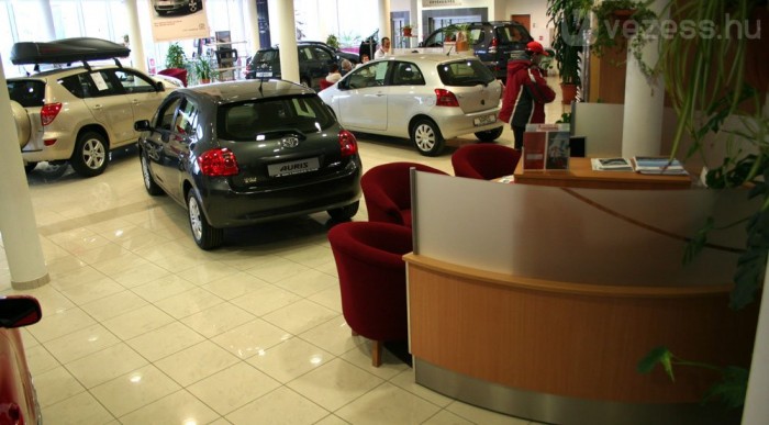 A kisebb autók mennek itthon 6